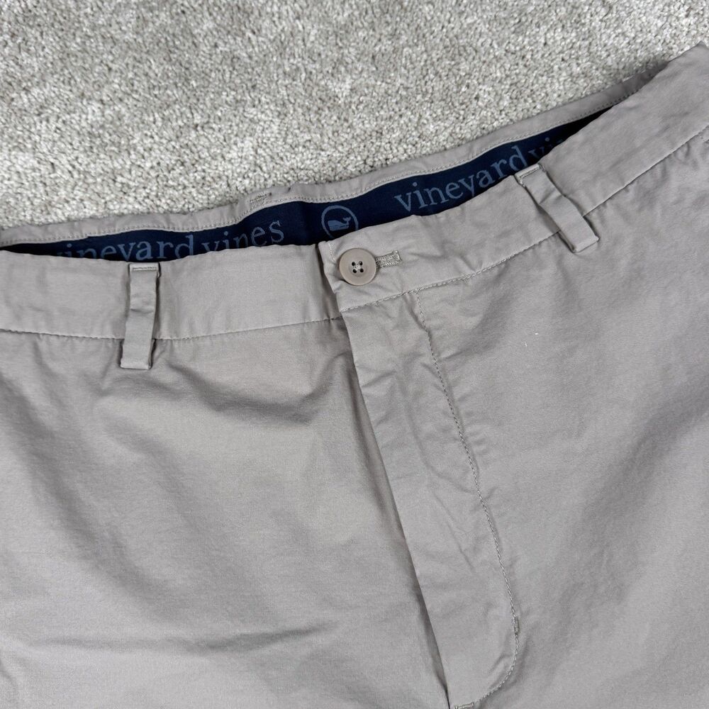 Vineyard Vines On The Go Shorts Men’s 38 Khaki Performance Stretch Flat Front